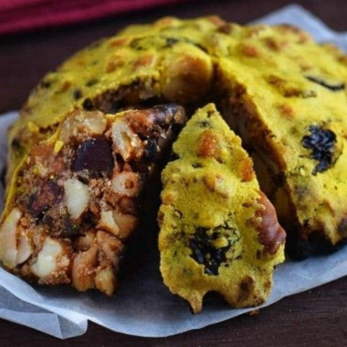 In Search of Pangiallo, the Christmas Bread of Rome - Torrone Candy